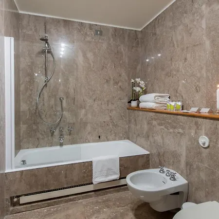 Royal - Luxury Duomo Daire Milano